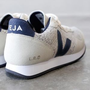 Veja Holiday Sneaker